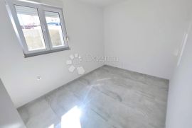 Apartman na odličnoj lokaciji -62m2-SRIMA, Vodice, Flat