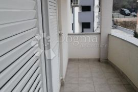 ČIŽIĆI APARTMAN U VISOKOM POTKROVLJU, Dobrinj, Appartment