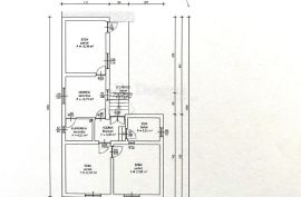 Kuća za adaptaciju u Vrbovcu, Vrbovec, Дом