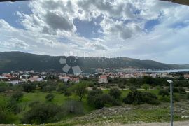 KUĆA S 6 APARTMANA S POGLEDOM NA MORE - GREBAŠTICA, Šibenik - Okolica, Σπίτι