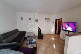 Predivan stan svega 2 km od mora, Novigrad, Flat