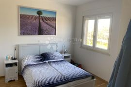 Stan blizu prekrasnih plaža, Novigrad, Appartement