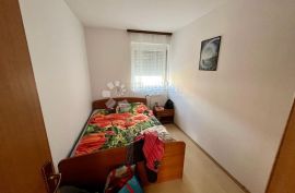 BILICE (ŠIBENIK) –APARTMANSKA KUĆA 100 M OD MORA, Šibenik - Okolica, بيت