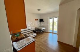 BILICE (ŠIBENIK) –APARTMANSKA KUĆA 100 M OD MORA, Šibenik - Okolica, بيت