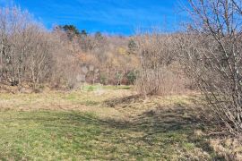 Zemljište sa lijepim pogledom u blizini znamenitosti, Buzet, Land