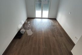 TROGIR-PENTHOUSE S ČAROBNIM POGLEDOM S50, Trogir, Flat