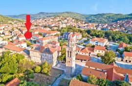 BLATO NA KORČULI, STAMBENO-POSLOVNI OBJEKT, Blato, Casa