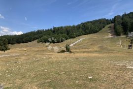 Platak, zemljište sa ugostiteljskim objektom, Čavle, Land