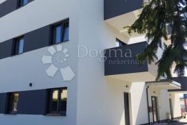 Poslovni prostor-novogradnja, Varaždin, Propriedade comercial