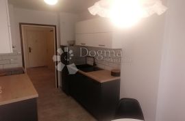 PODMURVICE 2SKL, Rijeka, Apartamento