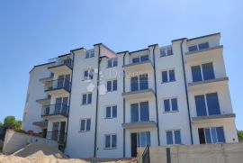 Crikvenica -  četveroetažni stan  !!!, Crikvenica, Appartement