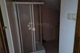 Komforan apartman u centru, Novi Vinodolski, Διαμέρισμα