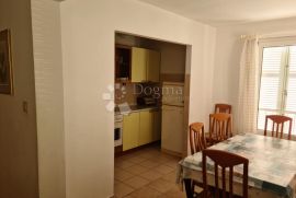 Komforan apartman u centru, Novi Vinodolski, Διαμέρισμα