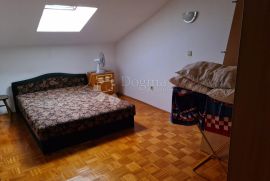 Komforan apartman u centru, Novi Vinodolski, Διαμέρισμα