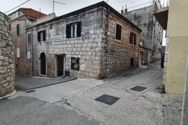 KORČULA, VELA LUKA - KAMENA KUĆA, Vela Luka, بيت