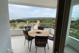 Esencija mediteranskog šika i pogled na more - vrhunski penthouse u Novalji!, Pag, Flat