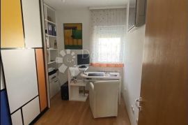 Prodaja stana, 95m2, 3S+DB, Sesvete, Sesvete, Appartment