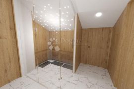 LUKSUZAN STAN, POGLED MORE, TERASA, JACUZZI, SAUNA, NOVOGRADNJA, 2S+DB, Poreč, Appartamento