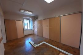 Centar -64m2,ulica Dolac, Rijeka, Propiedad comercial