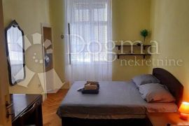 Stan sa 2 apartmana u strogom centru Opatije, Opatija, Διαμέρισμα