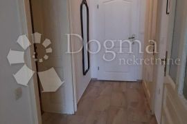 Stan sa 2 apartmana u strogom centru Opatije, Opatija, Διαμέρισμα