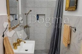 Stan sa 2 apartmana u strogom centru Opatije, Opatija, Διαμέρισμα