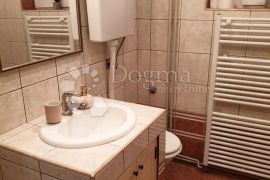 Kostrena, 1SDB, tik do mora, Kostrena, Appartment