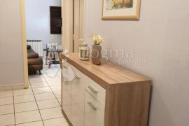 Kostrena, 1SDB, tik do mora, Kostrena, Appartment