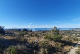 ROGOZNICA ZEMLJIŠTE ZA OPG IZNAD ROGOZNICE, Rogoznica, Arazi