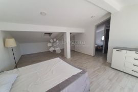 Prekrasan stan sa pogledom na more !!!, Crikvenica, Apartamento