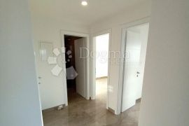 Crikvenica, apartman u novogradnji, Crikvenica, Wohnung