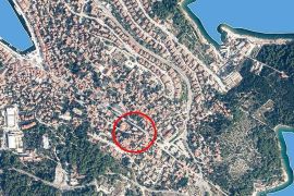 MALI LOŠINJ, DVOETAŽNI STAN U CENTRU, Mali Lošinj, Wohnung