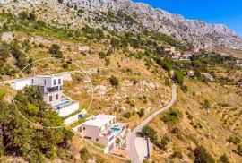 Spektakularna villa sa panoramskim pogledom na more, Omiš, Casa