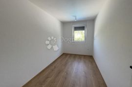 Luksuzna novogradnja apartman 98 m²+38 m² sa bazenom Malinska, Malinska-Dubašnica, شقة