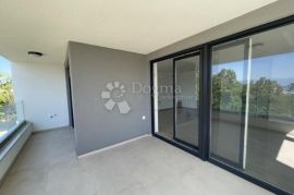 Luksuzna novogradnja apartman 98 m²+38 m² sa bazenom Malinska, Malinska-Dubašnica, شقة