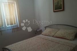 Dva prekrasna apartmana Vir sa pogledom na more, Vir, Wohnung