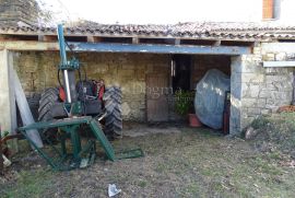 Buzet - atraktivna starina, Buzet, House