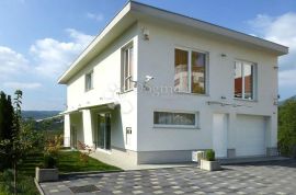 SMART HOUSE -Šestine- 357m2 sa bazenom, Podsljeme, House