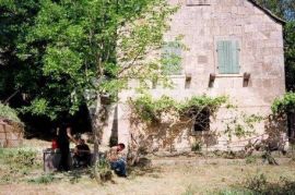 SINJ kuća, gradilište i seosko imanje, Sinj, House