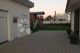 Luksuzna kuća u mirnom djelu Varaždina, Varaždin, Casa