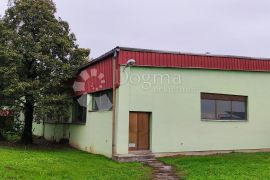 Zemljište od 18.036 m² sa poslovnom zgradom - IDEALNO ZA INVESTITORE!, Vinica, Terrain