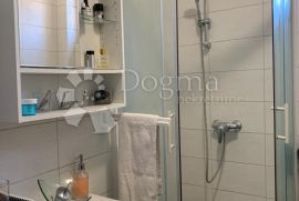 ROVINJ – atraktivna mirna lokacija samo par minuta od mora i centra grada, Rovinj, House