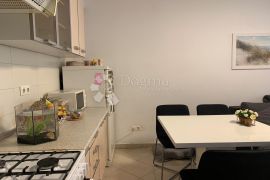 ROVINJ – atraktivna mirna lokacija samo par minuta od mora i centra grada, Rovinj, House