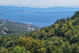 Opatija, Matulji građevinski teren sa pogledom na more i evidentiranom ruševinom, Matulji, Arazi