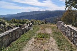 Građevinsko zemljište s pogledom na more i zelenilo, Labin, Land