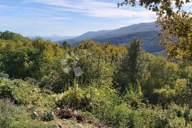 Građevinsko zemljište s pogledom na more i zelenilo, Labin, Land