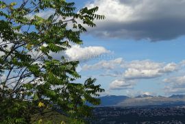 Rijetkost na tržištu ! Teren Opatija, Opatija, Arazi