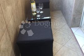 Jelićeva ulica komforan 1SKL 42 m², Rijeka, Daire