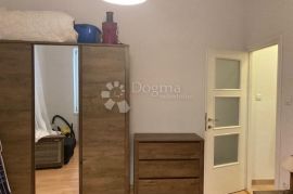 Lijep i komforan stan u staroj vili, Rijeka, Apartamento