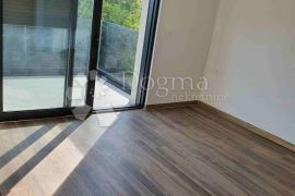 MALINSKA, dvoetažni 3S+DB apartman, Malinska-Dubašnica, Flat